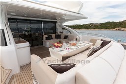 Princess V78 cockpit view