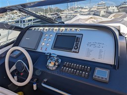 Sarnico 58 helm station