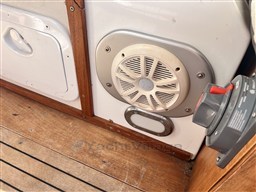 Boston Whaler 22 REVENGE