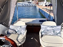 Boston Whaler 22 REVENGE