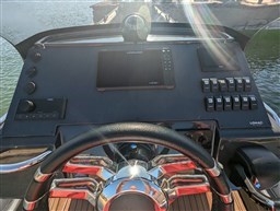 Lomac Adrenalina 7.5 helm detail