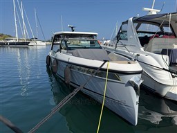 Saxdor 320 GTO Fwd Profile