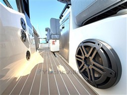 Saxdor 320 GTO Audio System