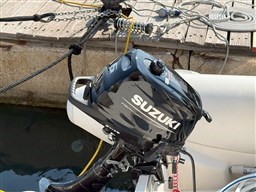 Azimut 55 new tender's engine