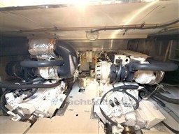 AZIMUT 55 Engine room