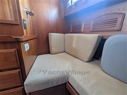 Sabre 42 Express convertible second cabin