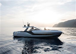 Azimut Verve 48 profile