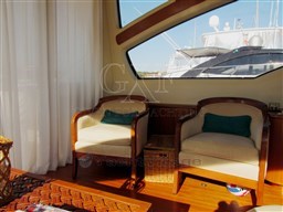 Tiara 5800 Sovran, salon detail