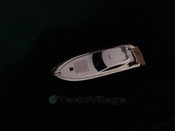 Uniesse54 details