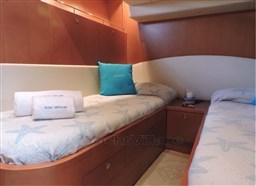 DOUBLE CABIN
