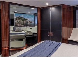 Allora VIP CABIN