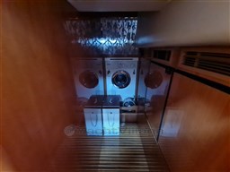 Uniesse 55 MY, wash&dry compartment