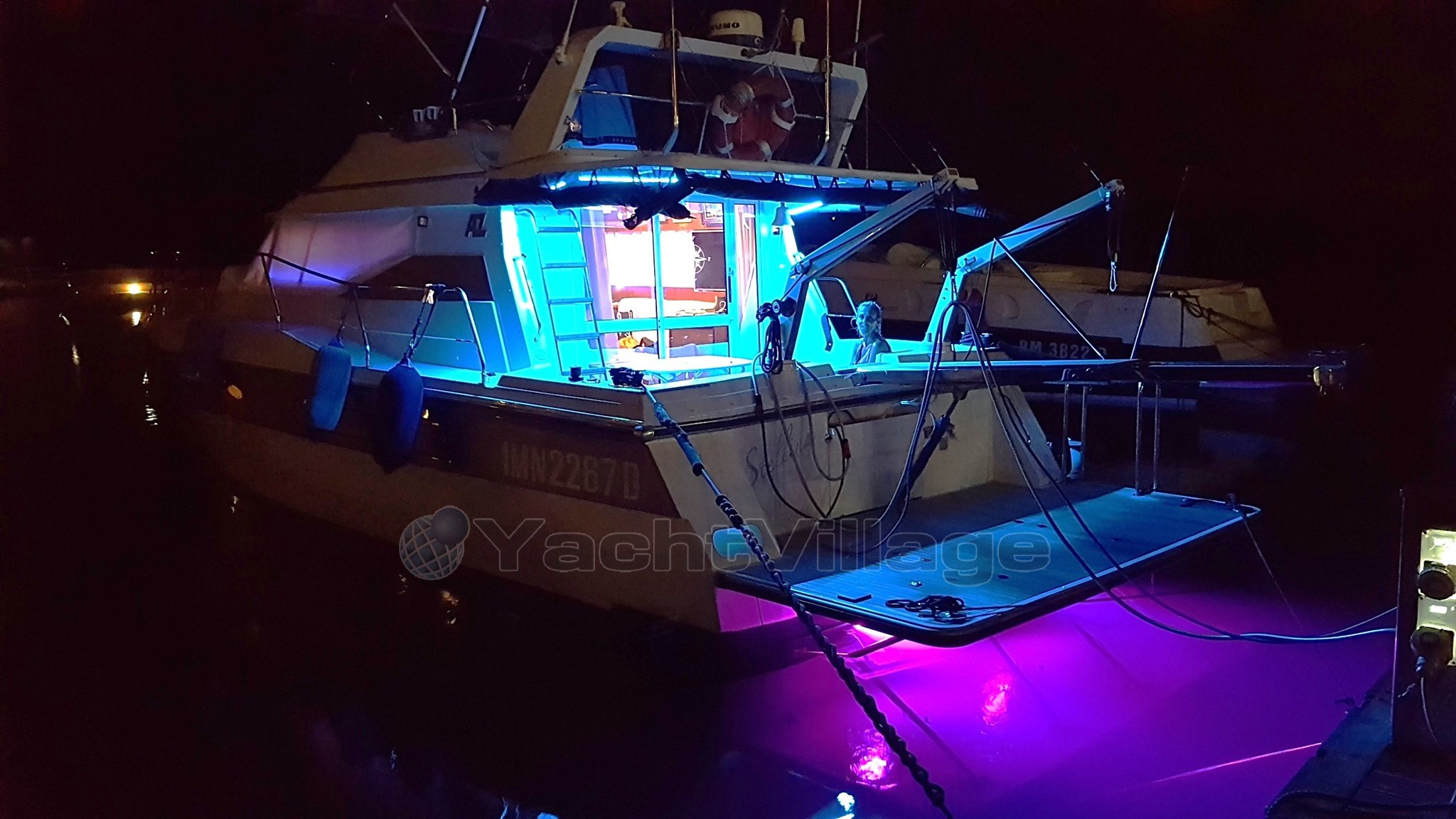 AZ 35 Fly night view