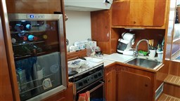 AZ 35 Fly galley