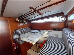 Tuccoli 280 Moby Dick dinette