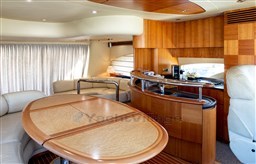 AZ 62 EVO, Interiors