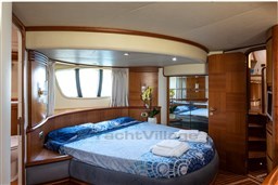 AZ 62 EVO, Owner's cabin