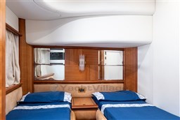 AZ 62 EVO, guest cabin