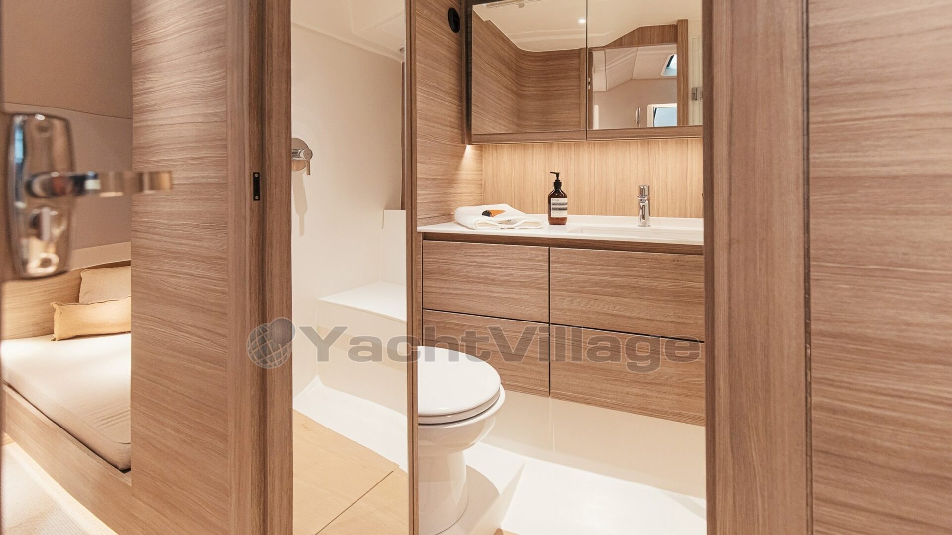 {I} Bathroom