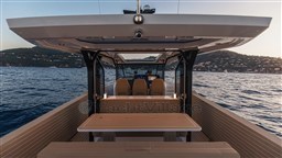 SAXDOR 400 GTS Dinette