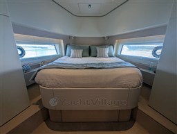 {I}Vip cabin