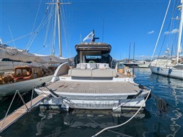 Seadeck 6 aft view