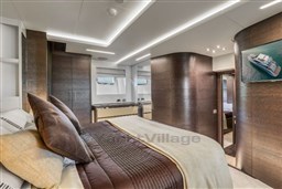 CERRI 55 VIP CABIN 2