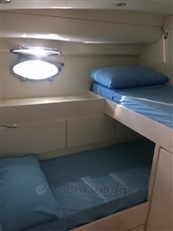 Itama 50 guest cabin