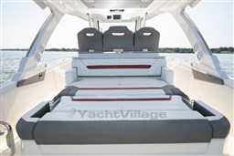 Tiara 34 LS cockpit sunpad
