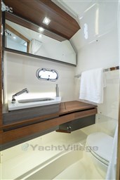 Tiara 34 LS bathroom