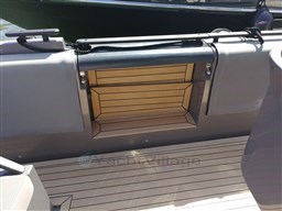 Novamarine 12 HD port side door