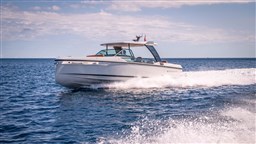 Saxdor 320 GTO running 2