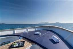 Aquarius IV Bow Sunpad