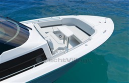 Bow cockpit