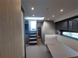 Azimut Atlantis 45 interiors