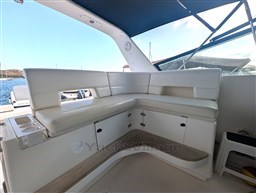 Tiara 4100 Open upper dinette