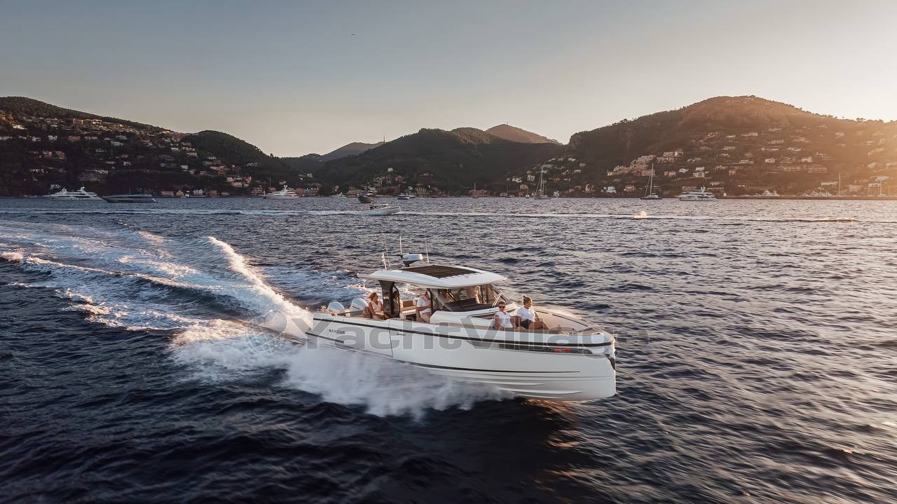SAXDOR 400 GTS Cruising
