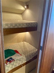 Bertram 37, guest cabin details