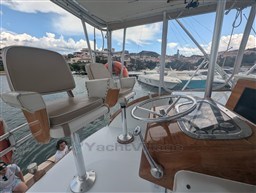 Davis 47 helm station