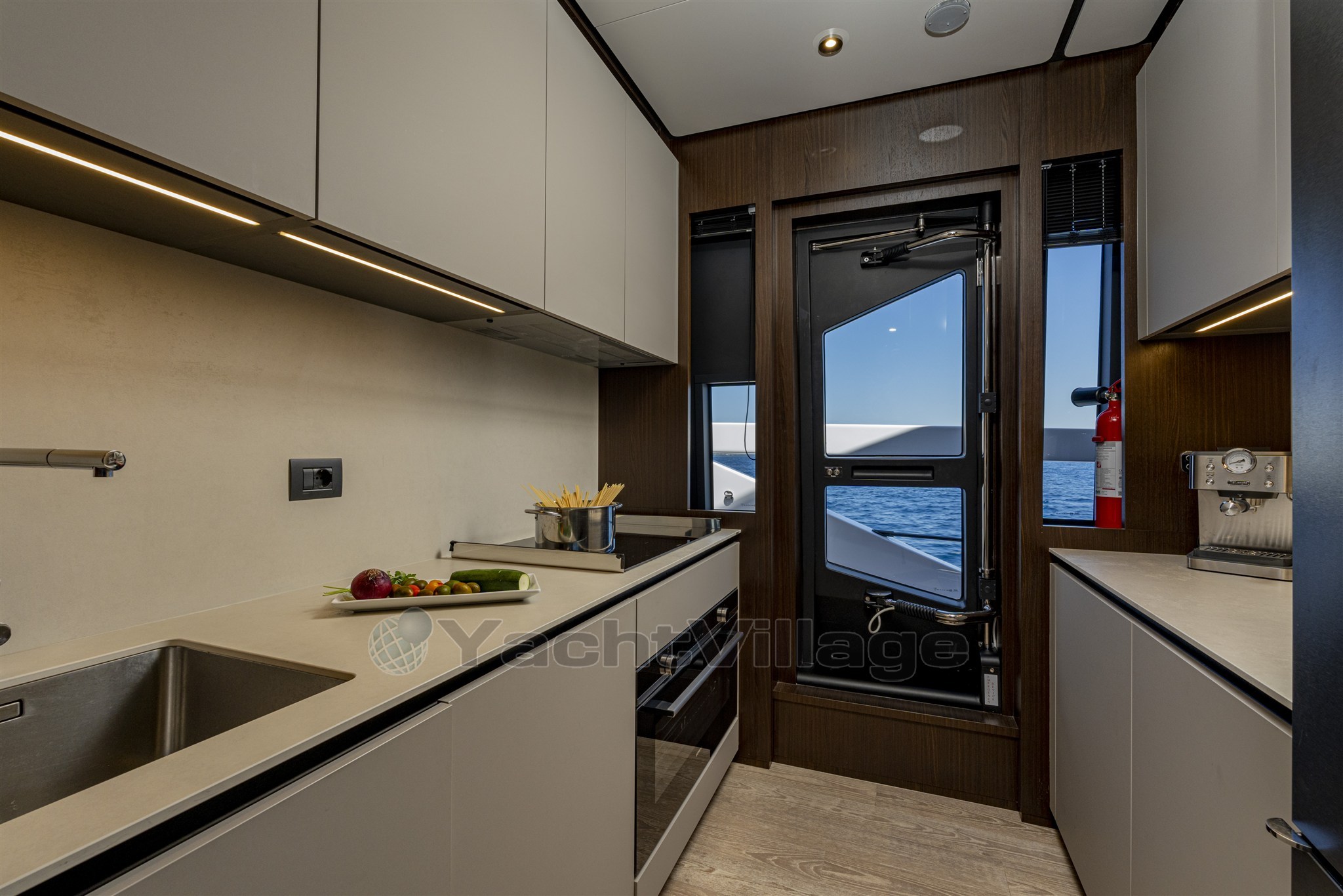 {I}Galley