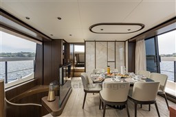 {I}Dining area