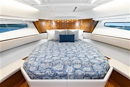 {I} Master cabin