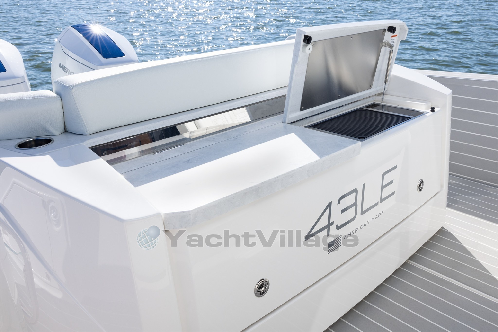 Cockpit galley
