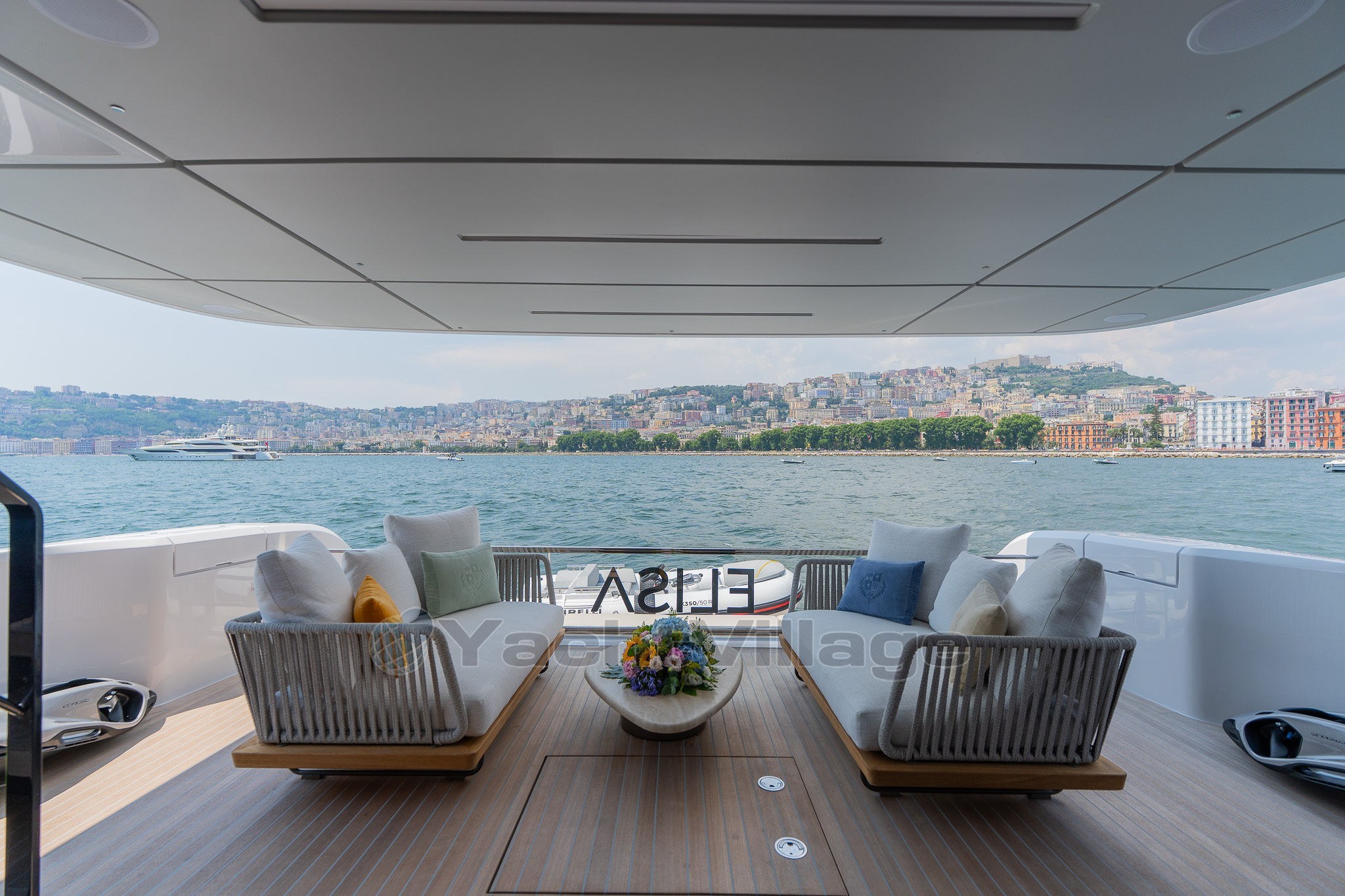 {I}Main Deck Aft Lounge