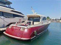 Dolphin 51 aft view