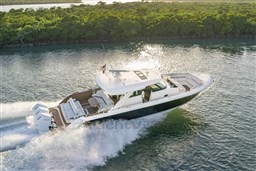 Tiara 48LS running 2