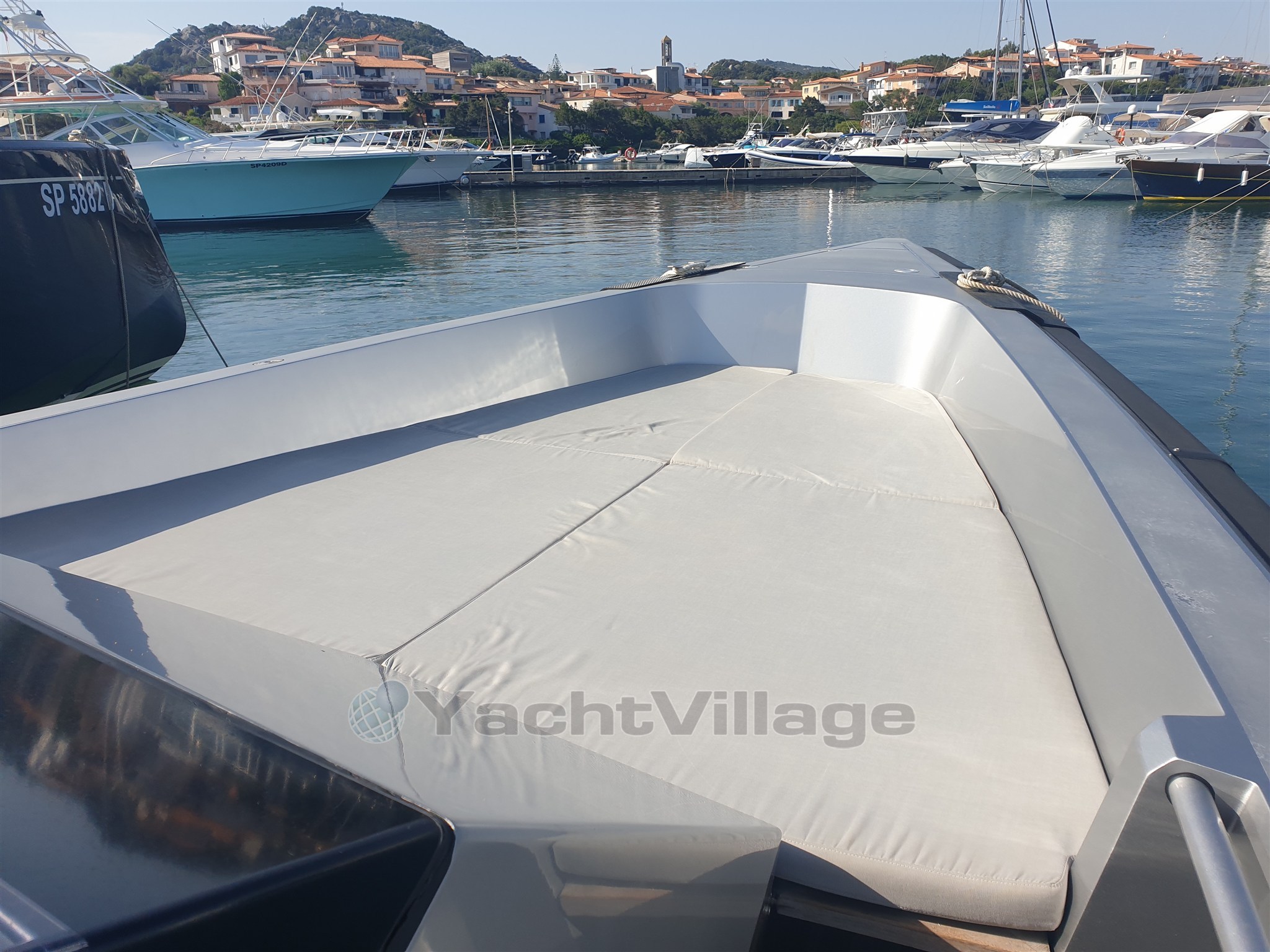 Bow sunpad