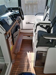 Helm seats