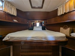 Sciallino 52 Gemy owner's cabin