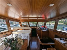 Sciallino 52 Gemy salon